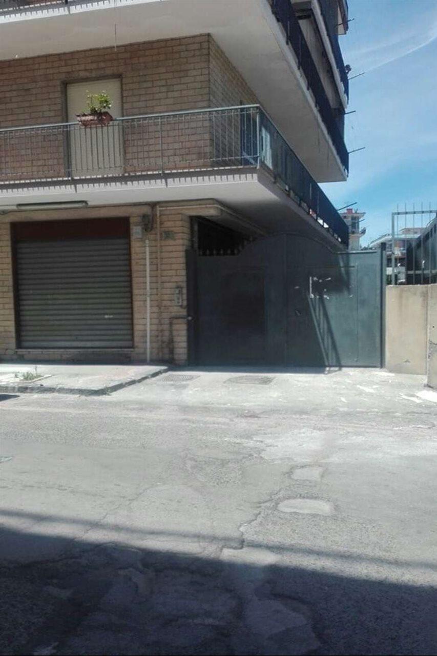 La Casa Del Re Borbone Apartment Наполи Екстериор снимка