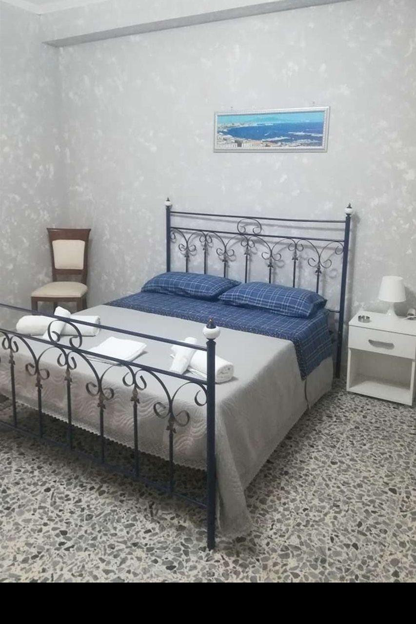 La Casa Del Re Borbone Apartment Наполи Екстериор снимка